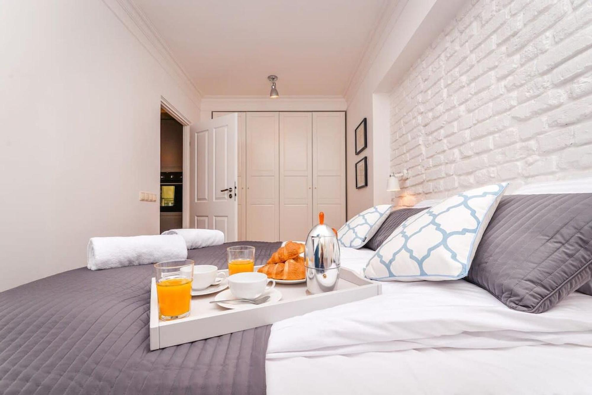 Apartment วอร์ซอ ภายนอก รูปภาพ